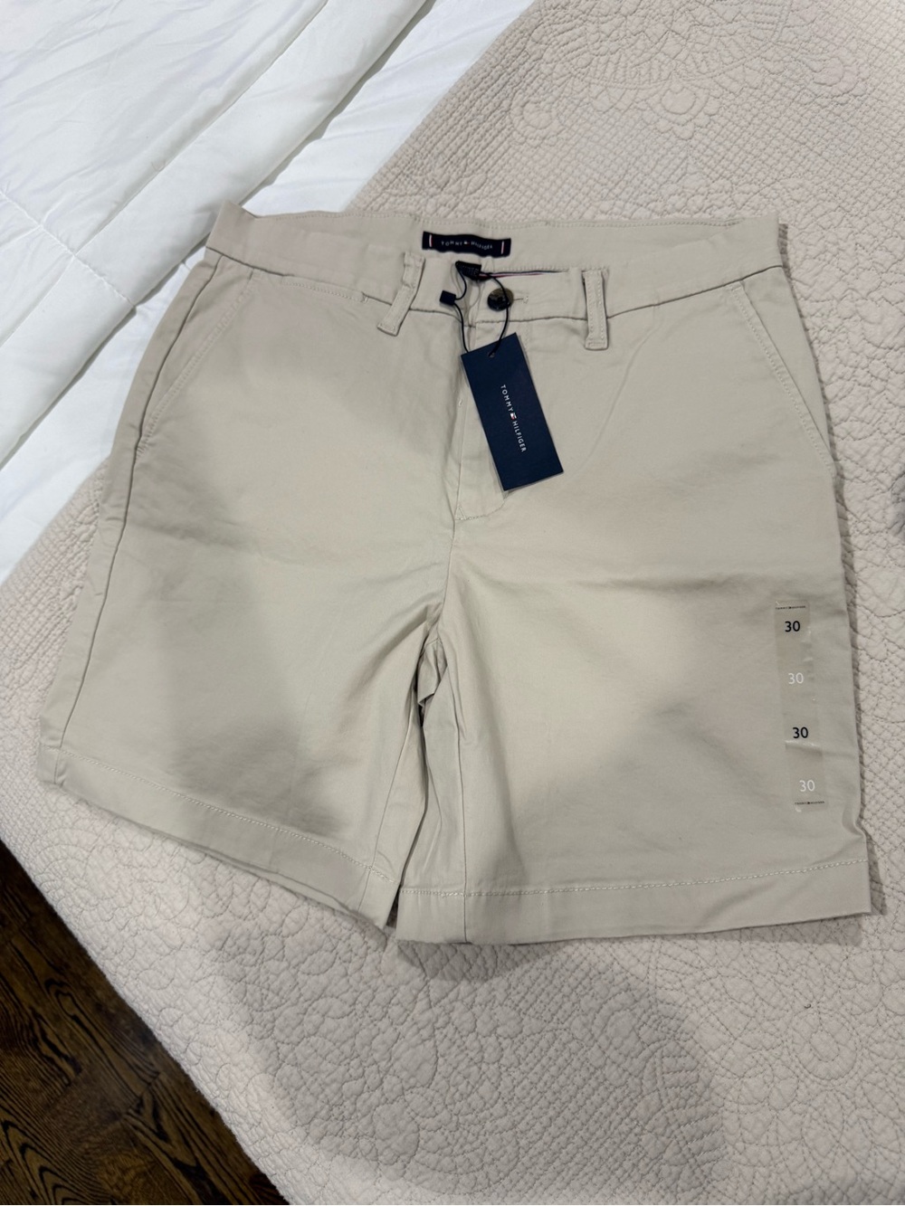 Tommy Hilfiger Men's Beige Flat Front Chino Shorts
